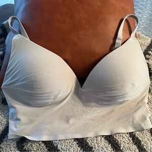 PINK Victoria’s Secret bralette